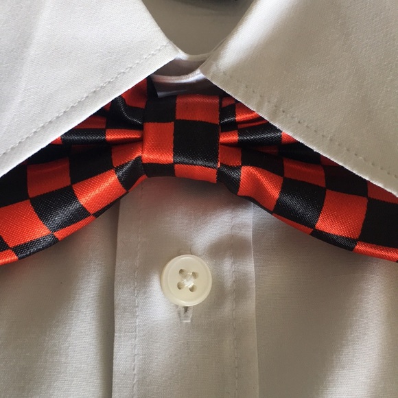 NWOT Fun Red And Black Checkered Bow Tie - Picture 3 of 3